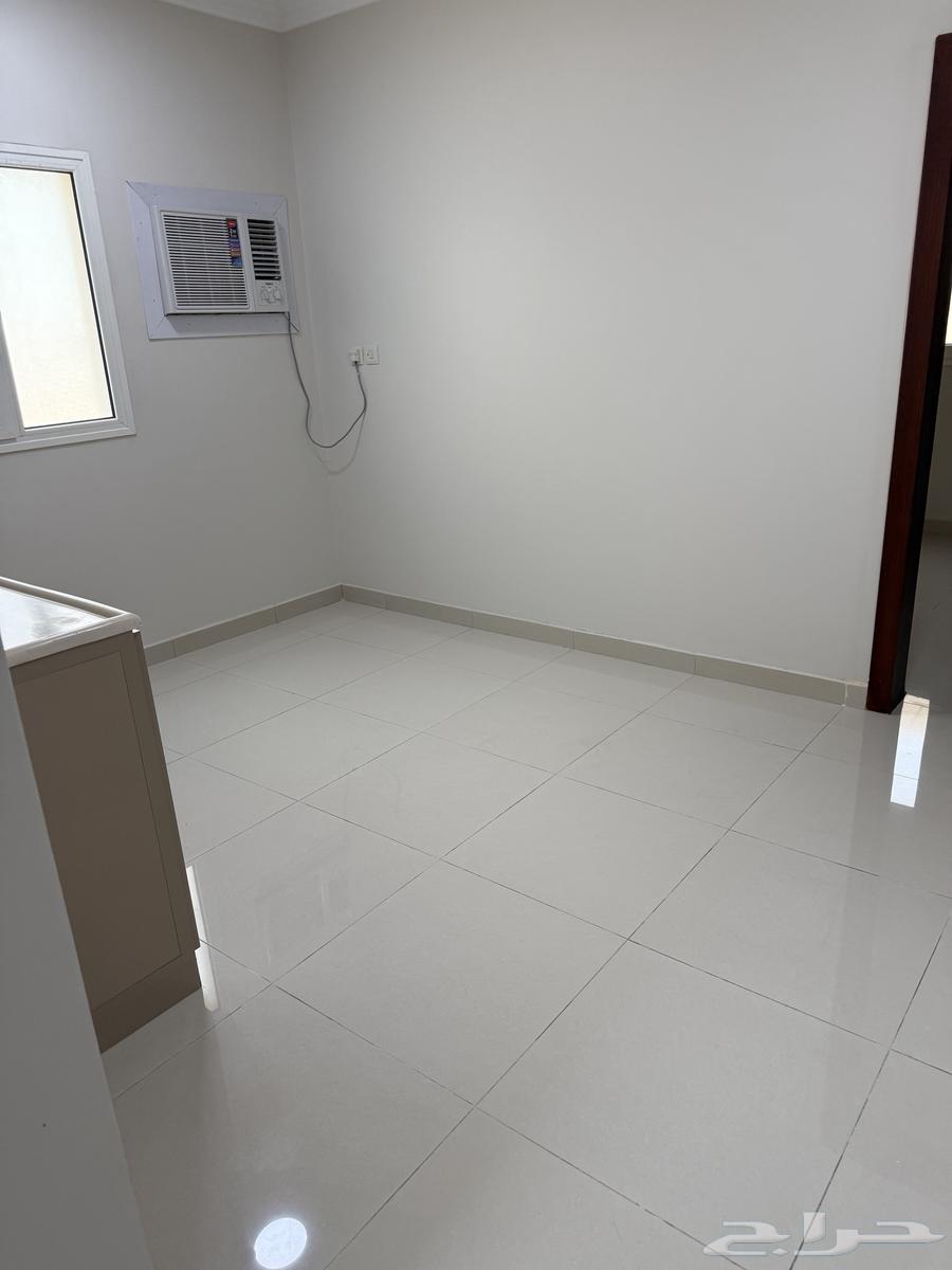 شقة 32 غرف في طيبة 7