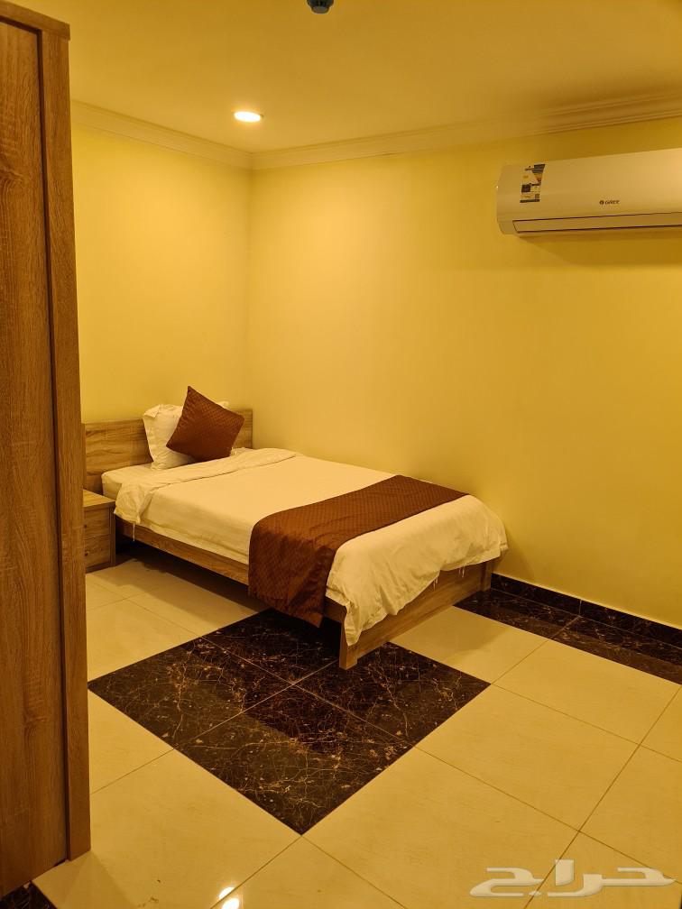 شقة 1 غرف في الكوثر 4