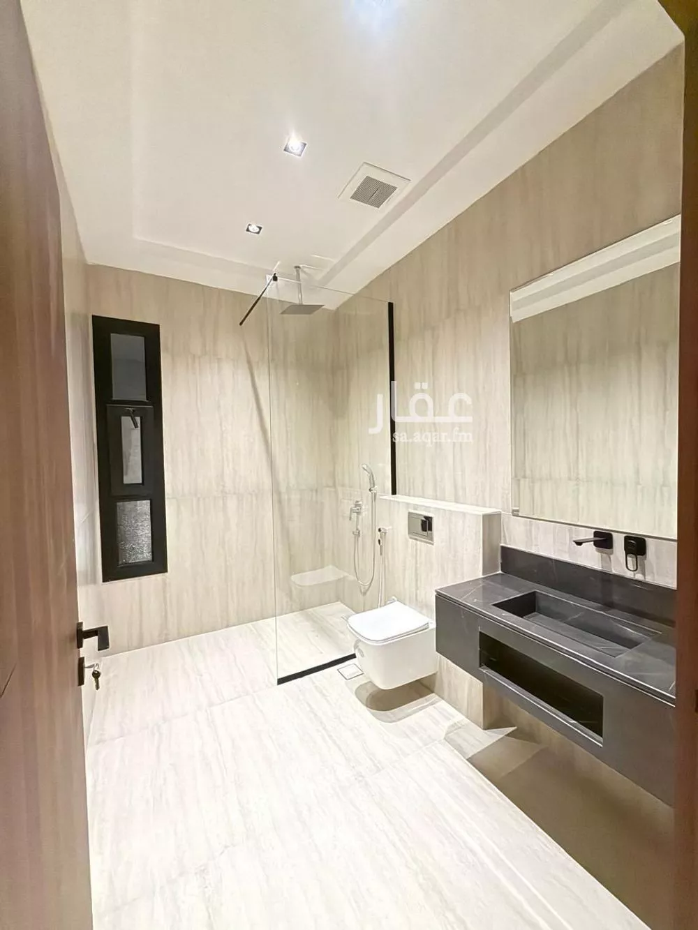 فيلا 7 غرف في الياقوت 15