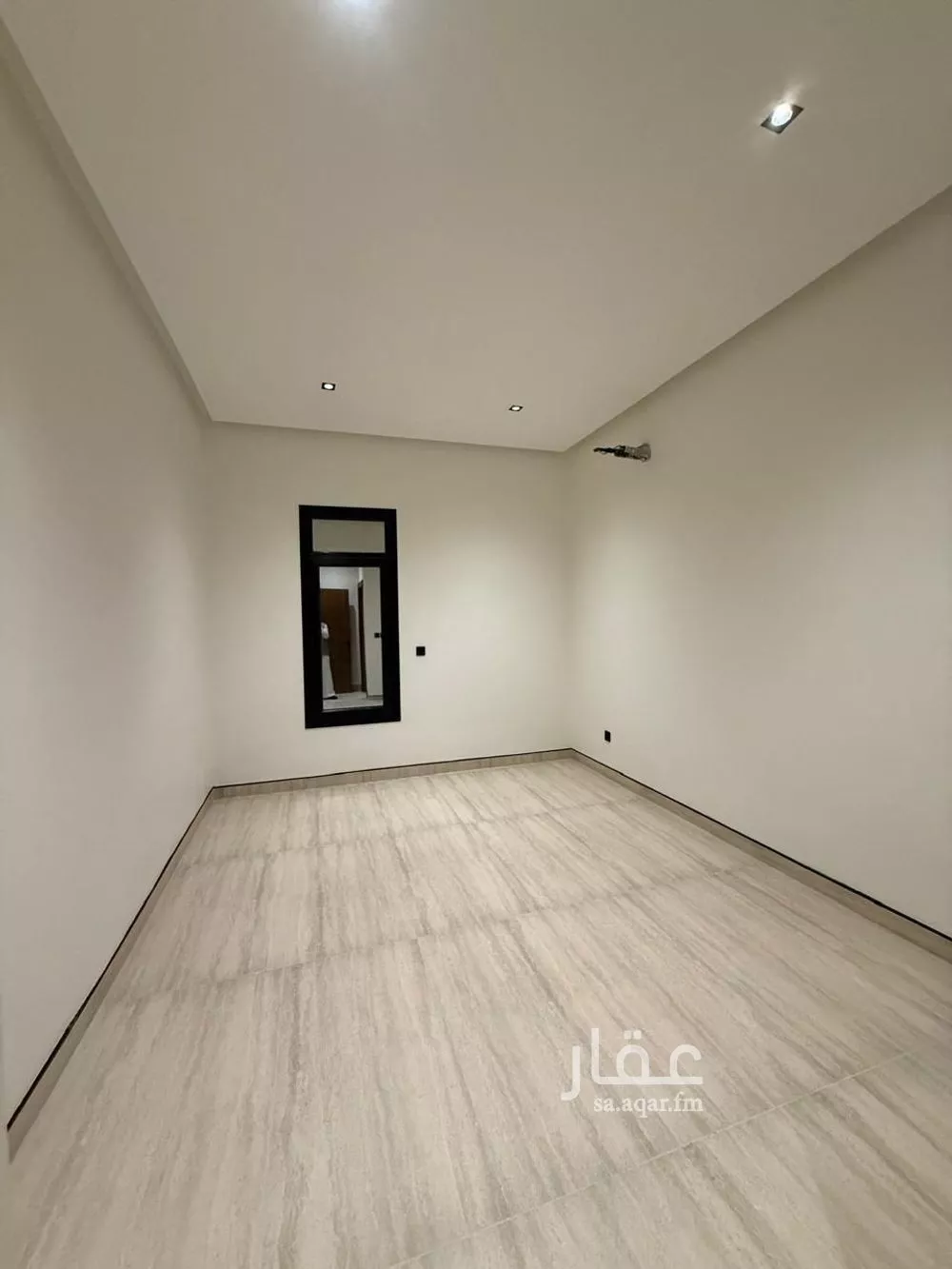 فيلا 7 غرف في الياقوت 10