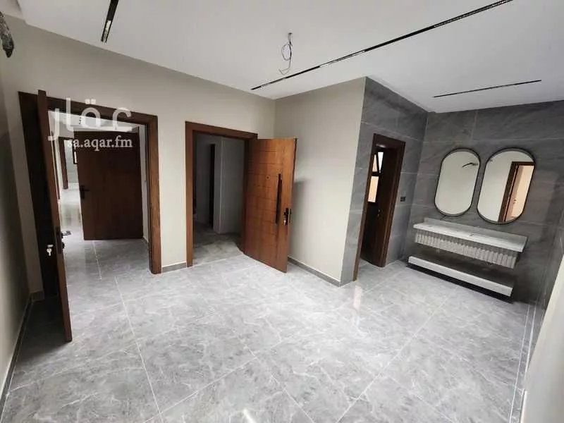 فيلا 10 غرف في الحمدانية 15