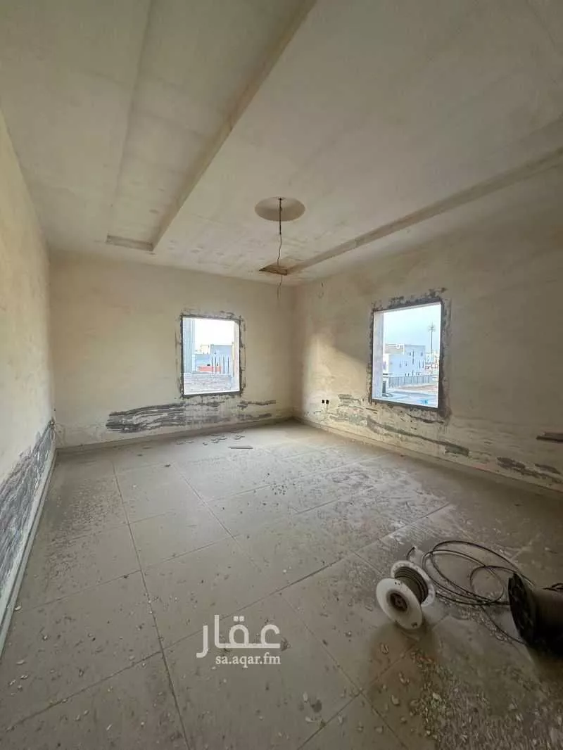 فيلا 9 غرف في الزمرد 11