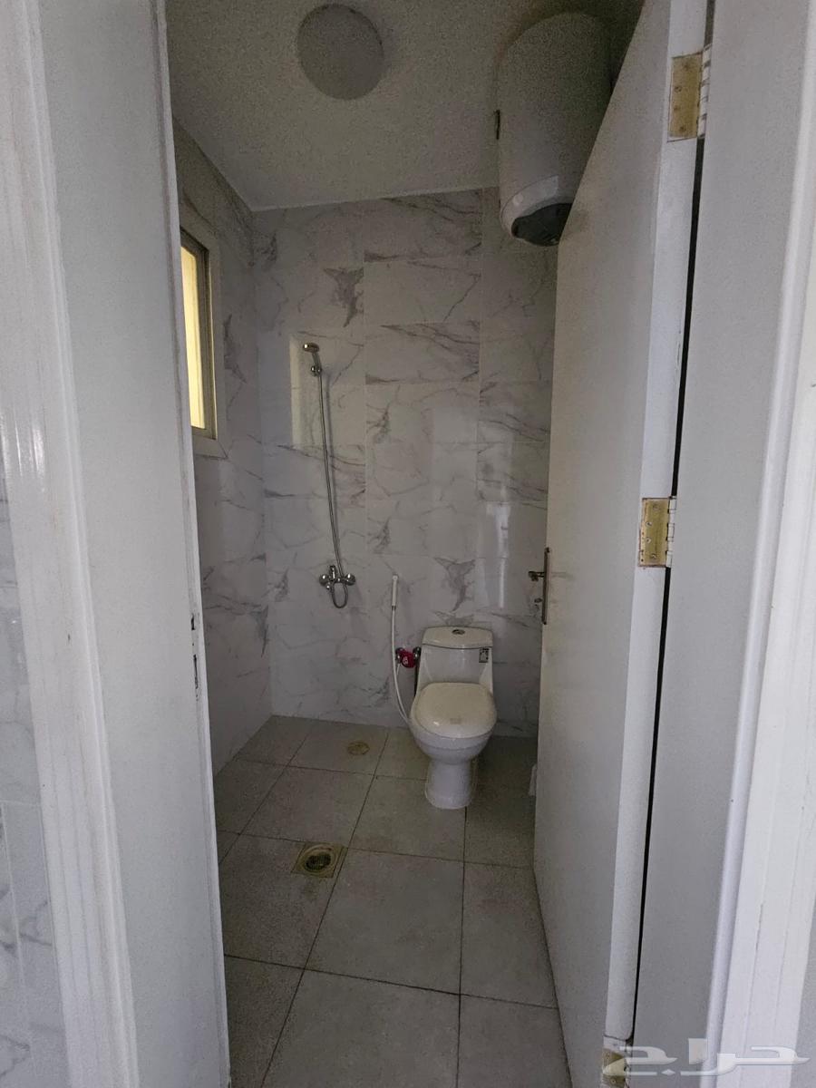 شقة 4 غرف في البحيرات 4