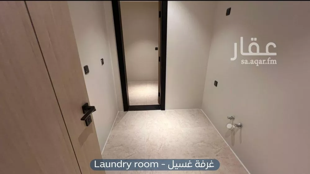 شقة 3 غرف في العارض 10