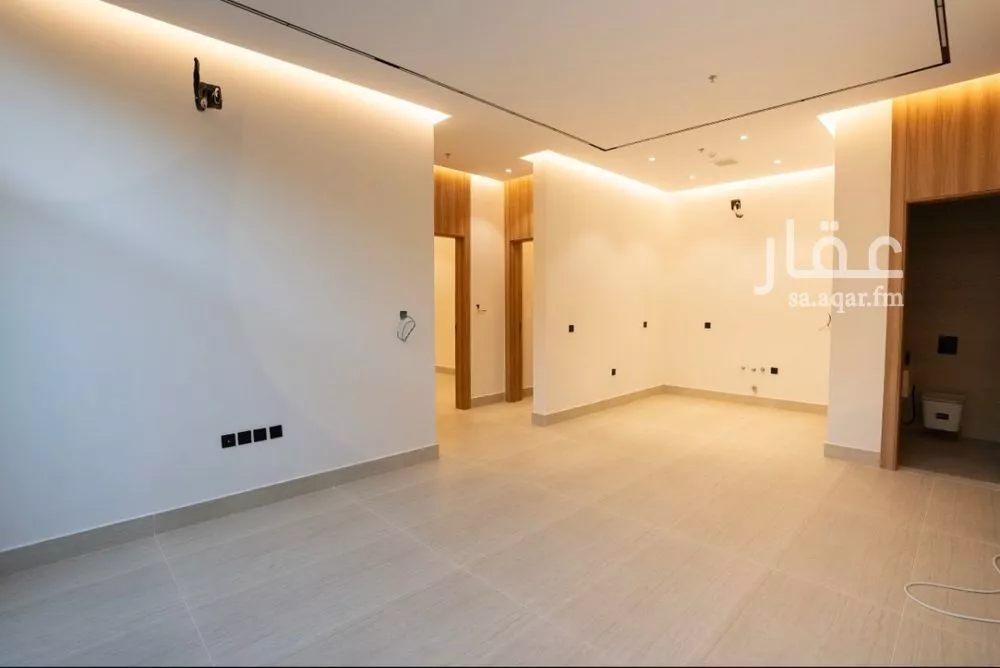 3 bedroom apartment in Al Quds 7