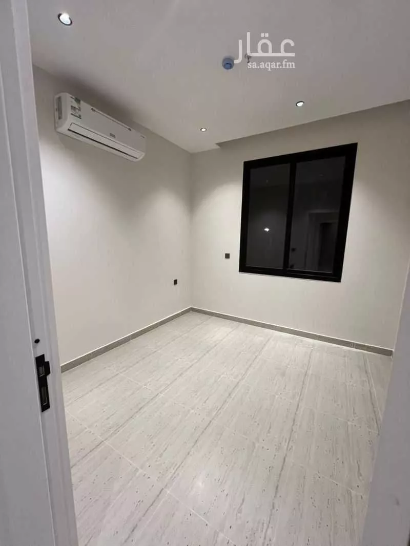 شقة 2 غرف في عرقة 5