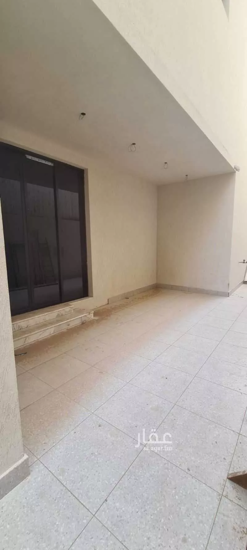 فيلا 10 غرف في الخليج 11