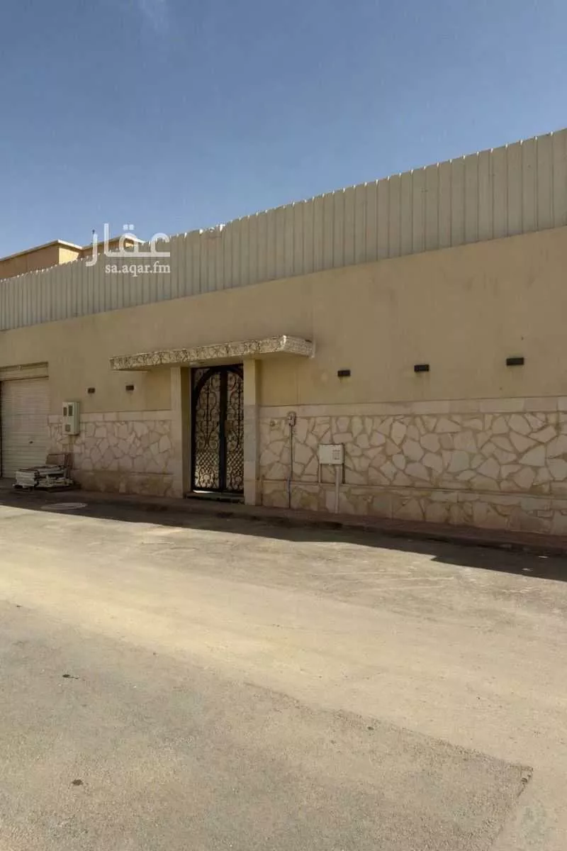 8 bedroom villa in Ulaishah 3