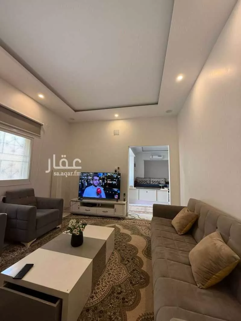 8 bedroom villa in Ulaishah 4