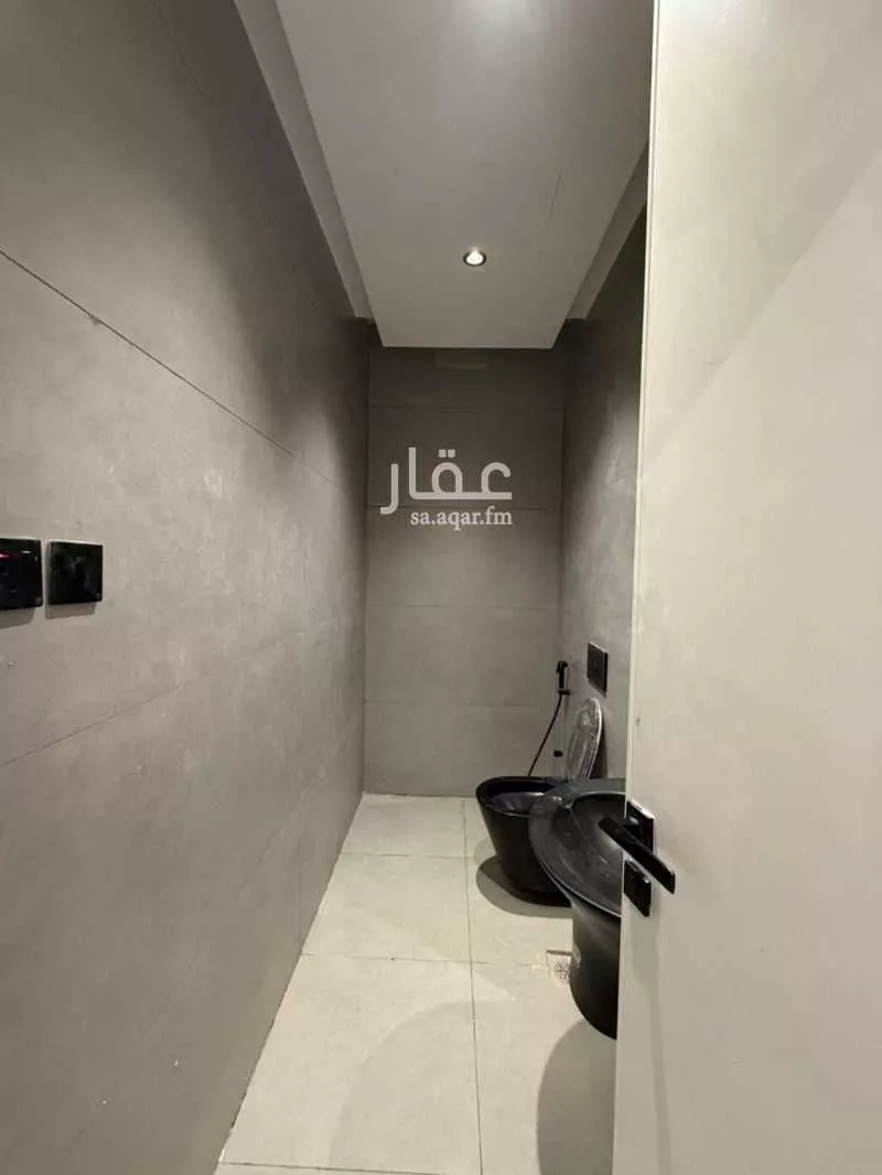 فيلا 4 غرف في النرجس 13