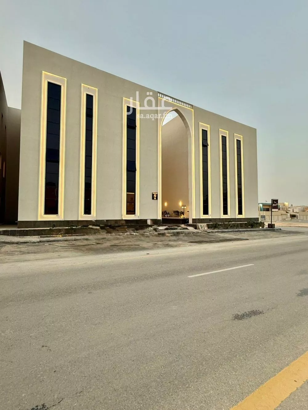 4 bedroom apartment in Al Mahdiyyah 8