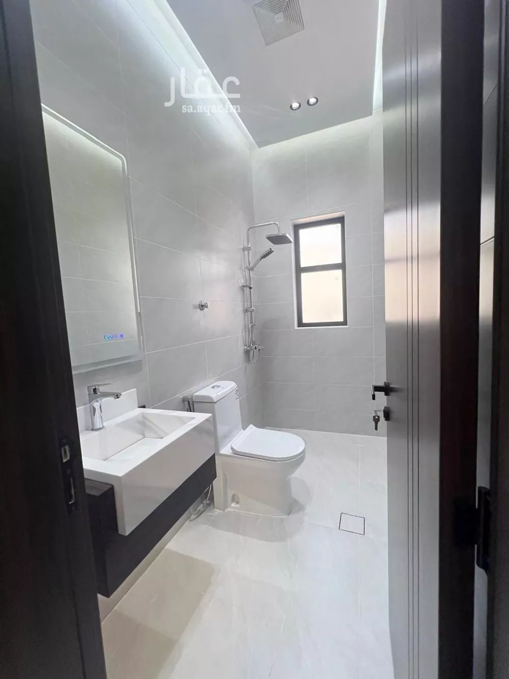 شقة 4 غرف في السلامة 6