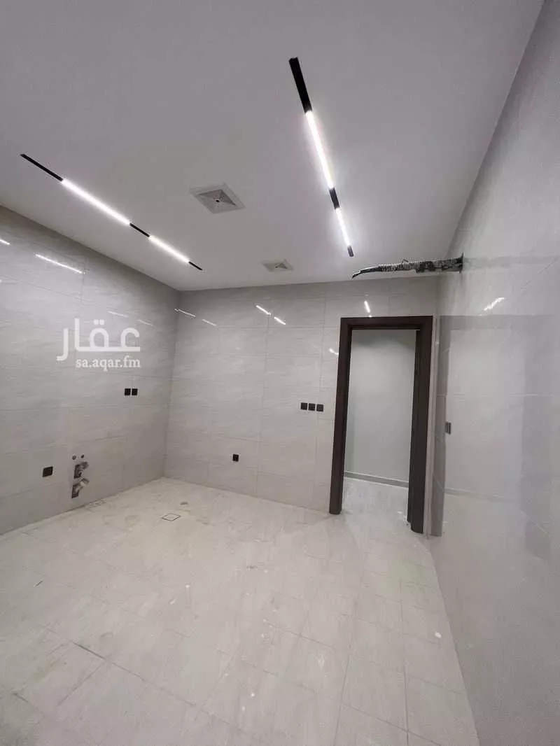 شقة 5 غرف في النزهة 11