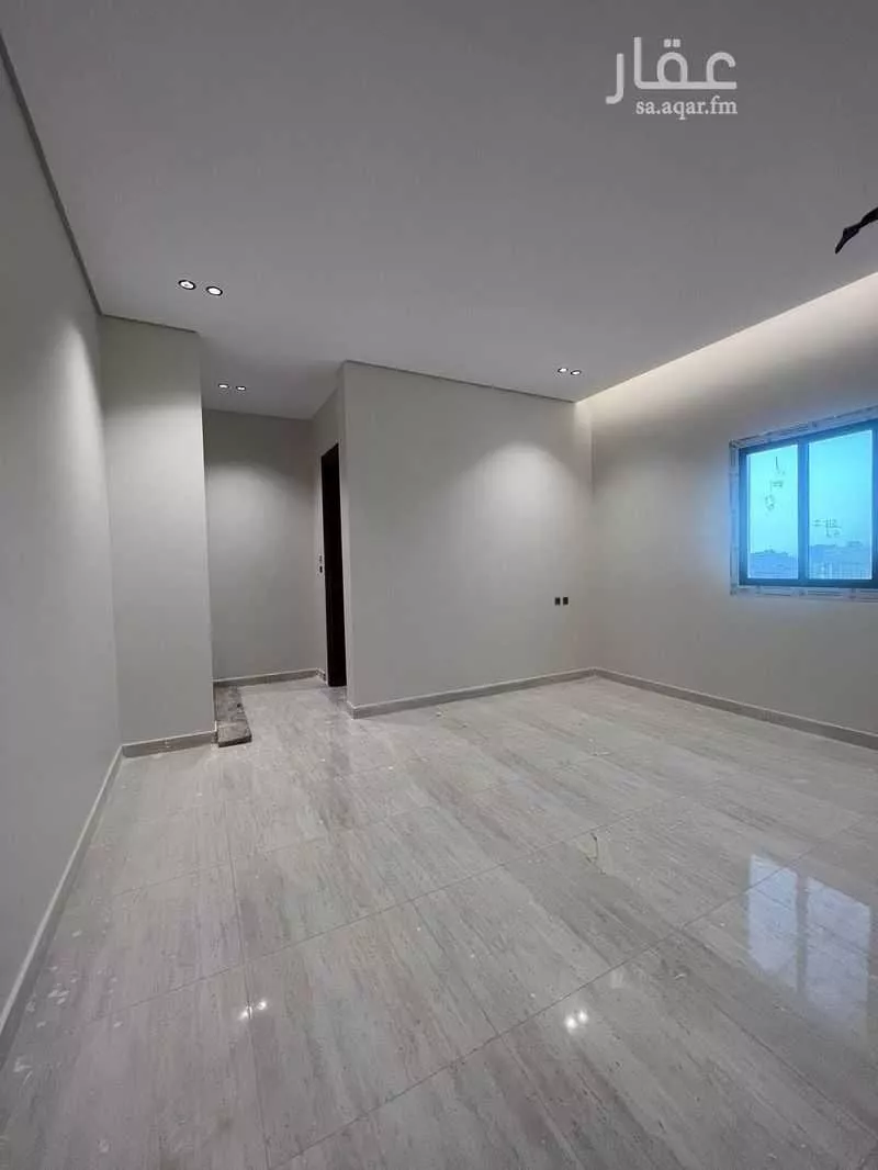 شقة 5 غرف في النزهة 8