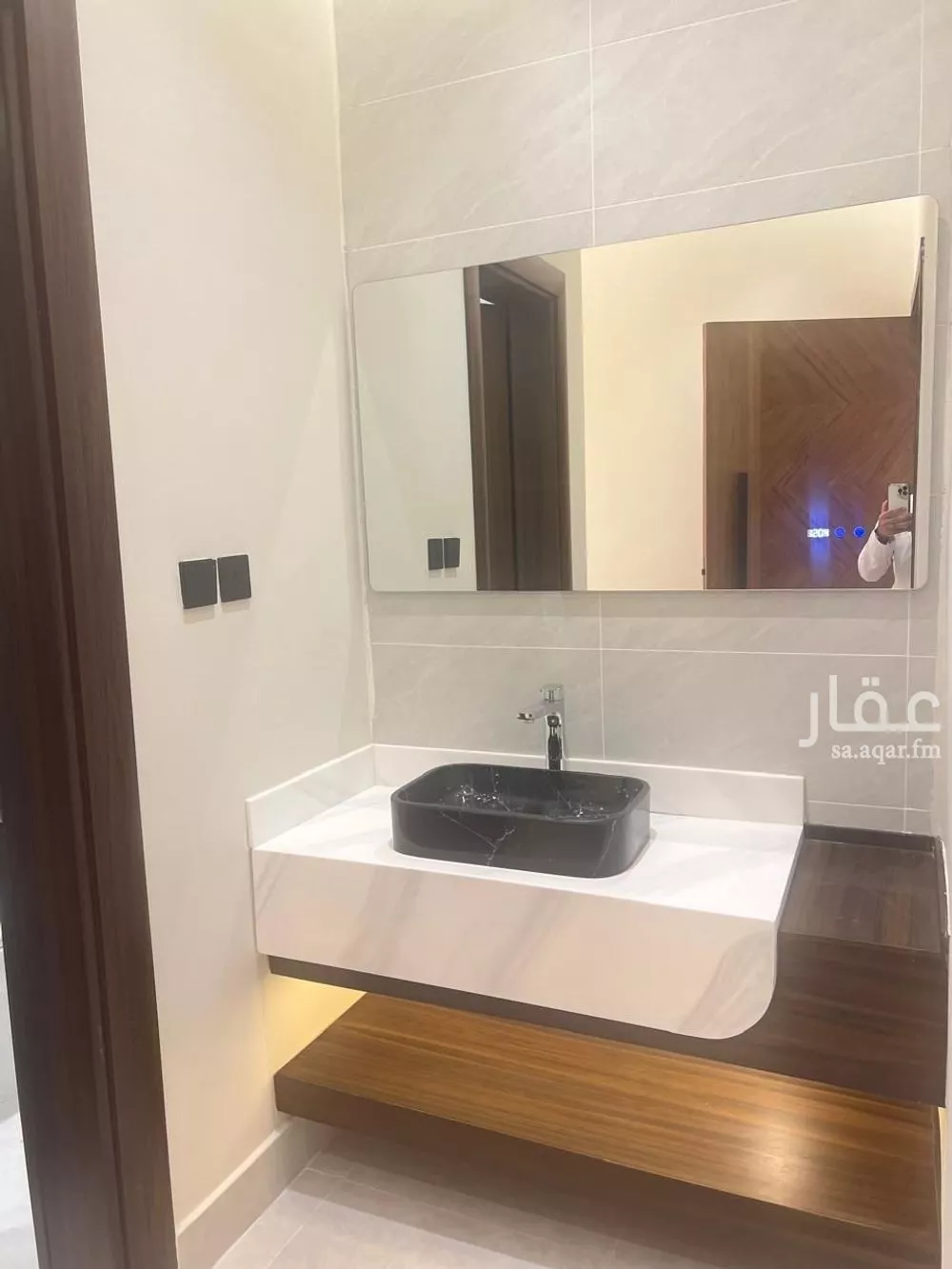 5 bedroom apartment in Al Salamah 13