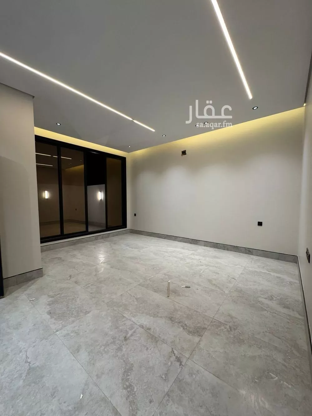 شقة 4 غرف في النظيم 3