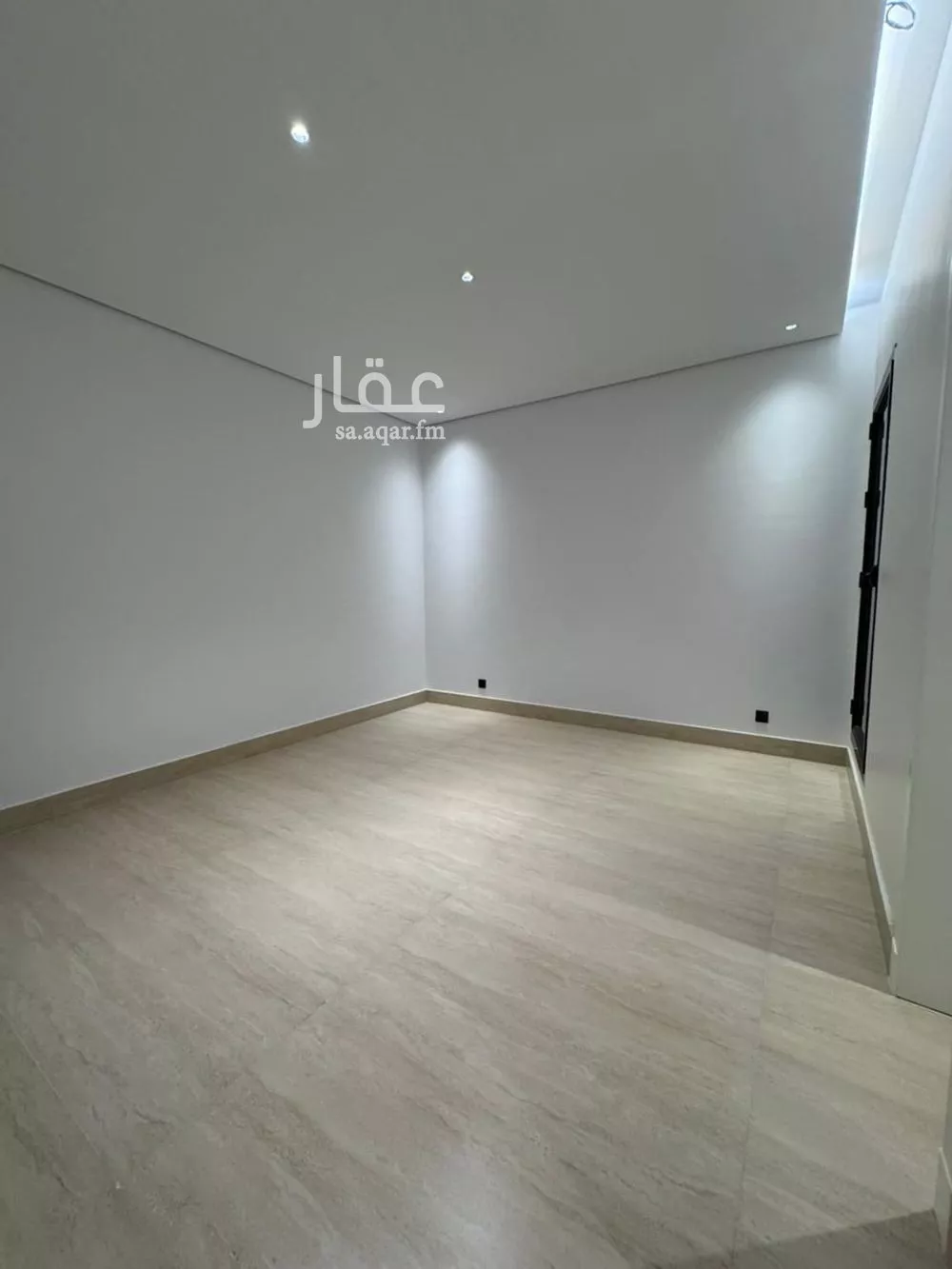 شقة 4 غرف في الشرق 3