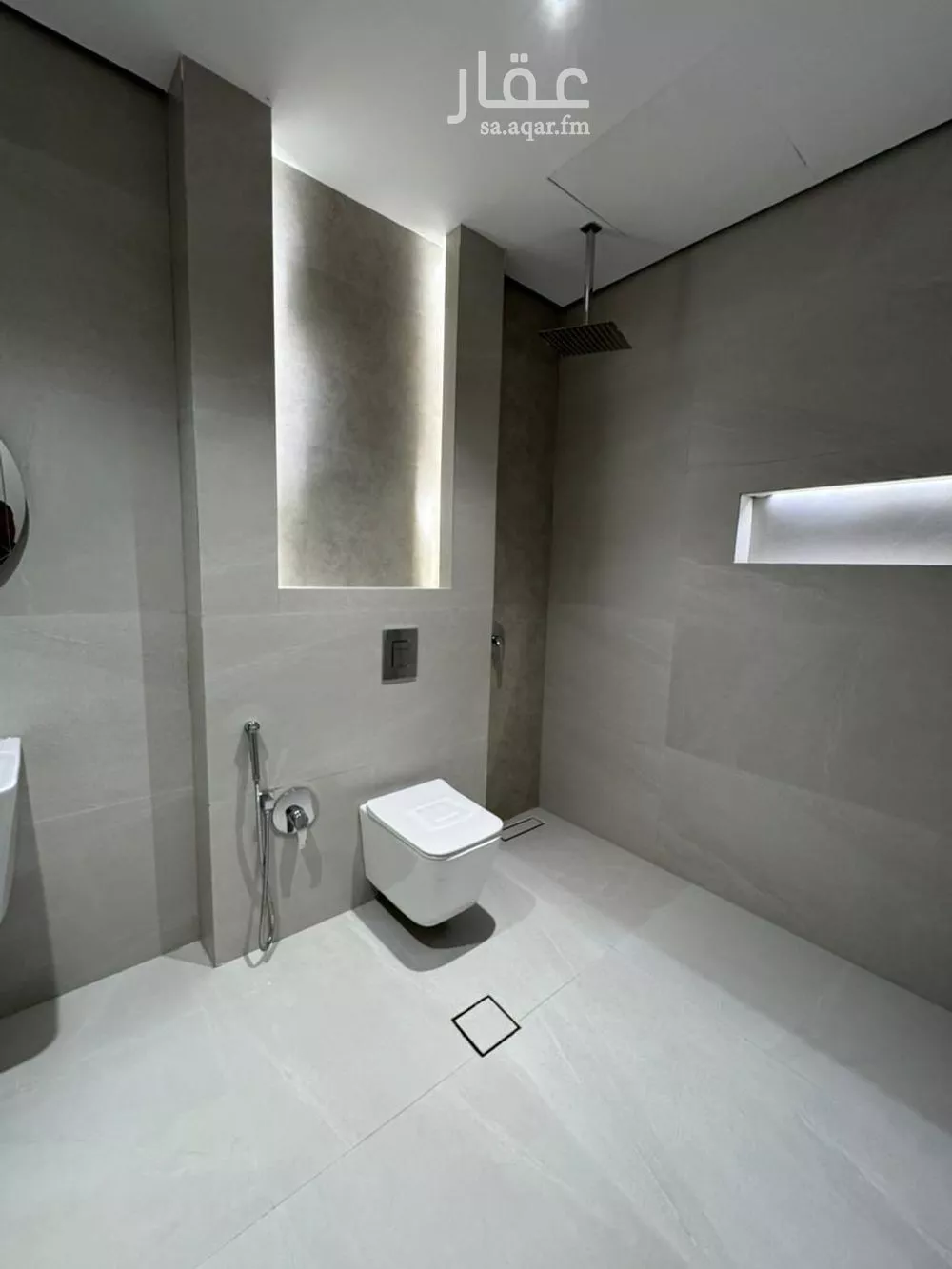 شقة 4 غرف في الشرق 5