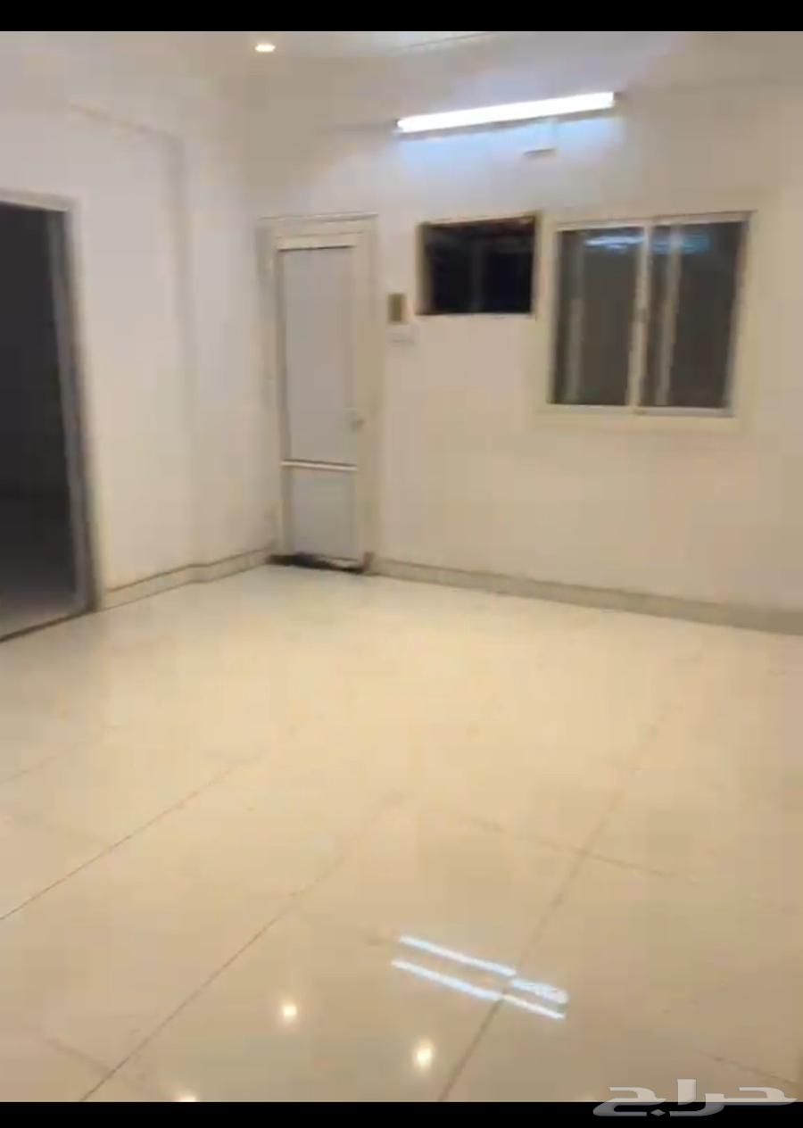 شقة 4 غرف في الظاهرة 3
