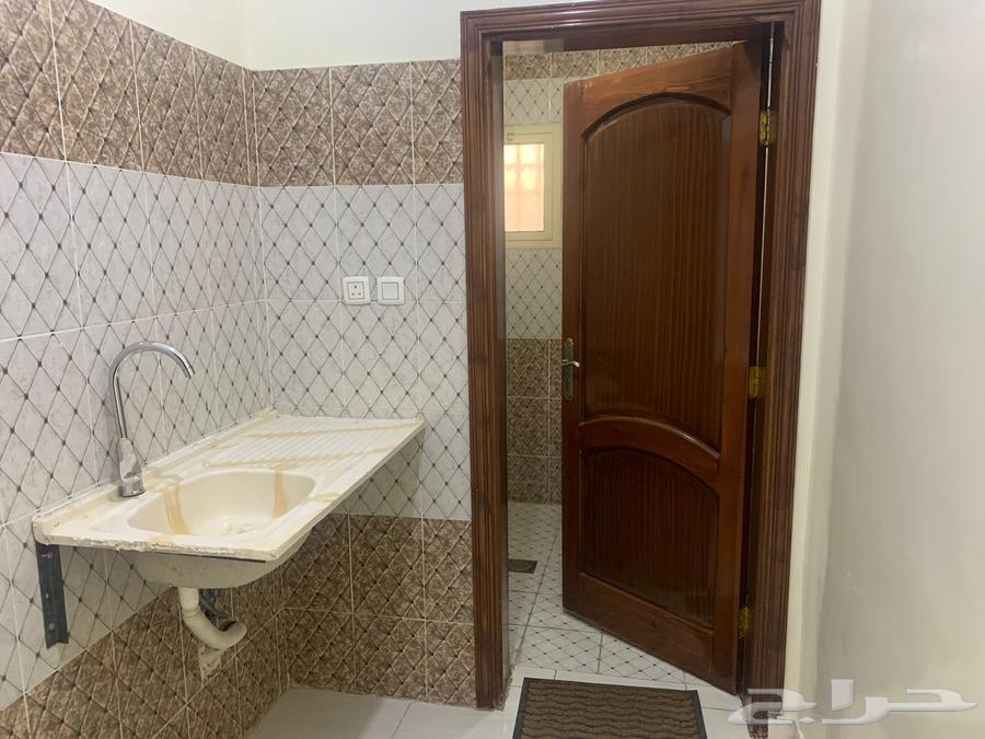 شقة  في طيبة 7