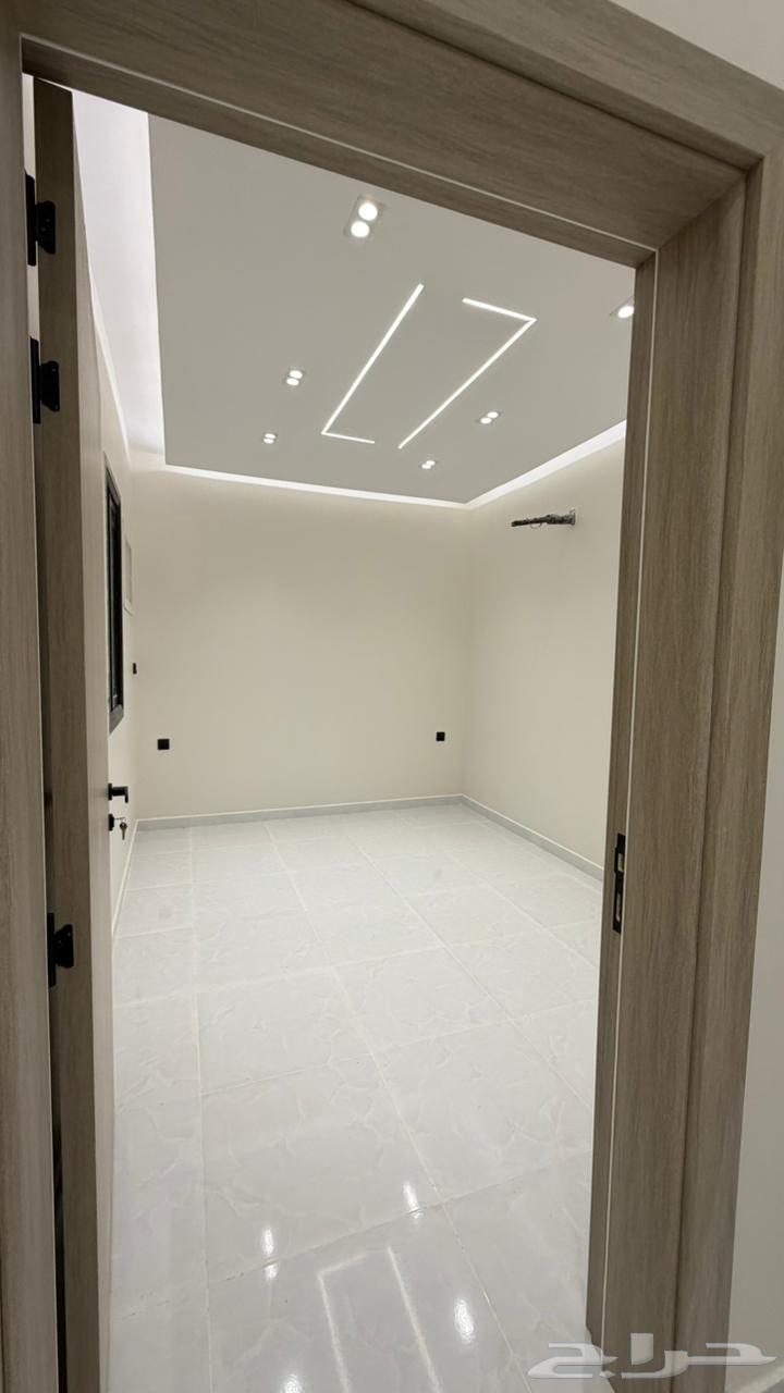 شقة 4 غرف في السلام 7