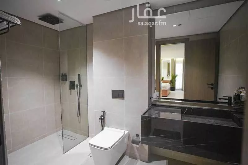 شقة 1 غرف في الملقا 8