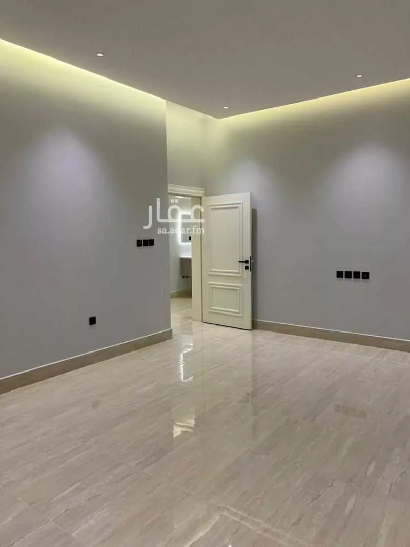 دور 3 غرف في العارض 14