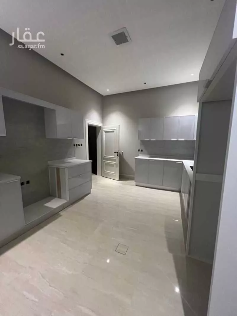 دور 3 غرف في العارض 4