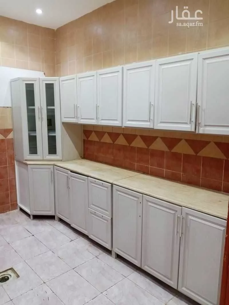 شقة 4 غرف في ظهرة لبن 4