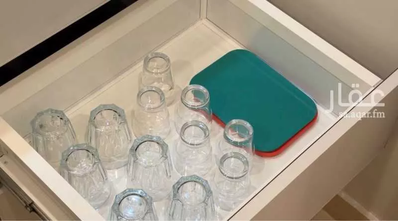 شقة 3 غرف في الملقا 11