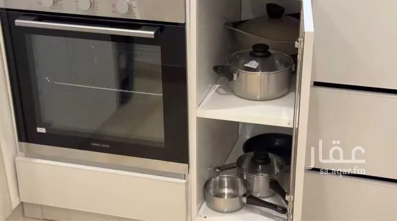 شقة 3 غرف في الملقا 9