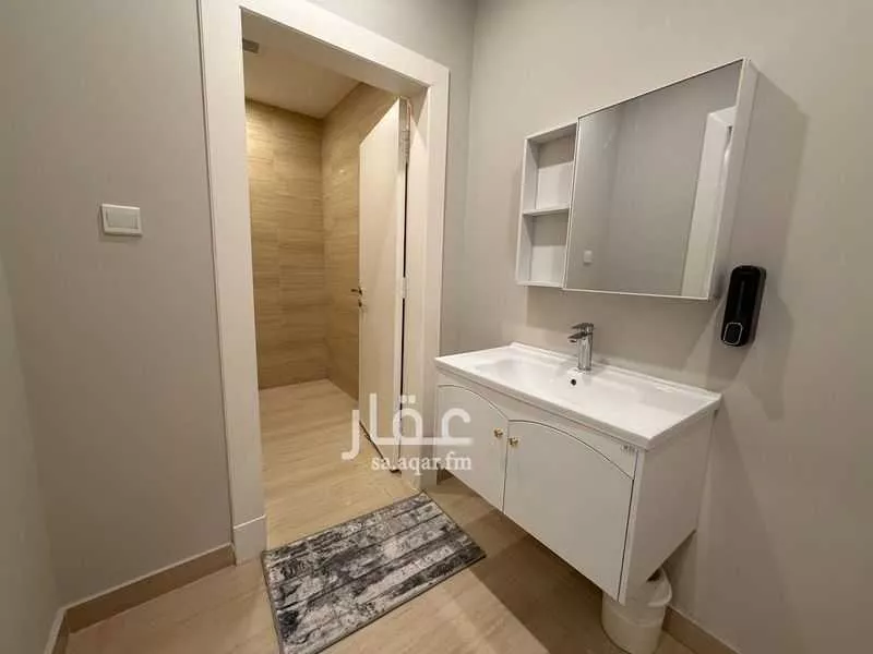 شقة 3 غرف في الملقا 10