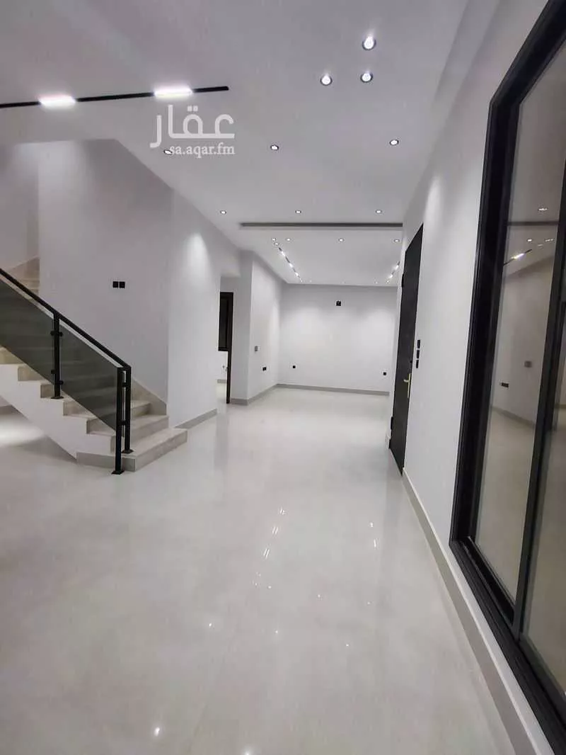 6 bedroom villa in Al Mahdiyyah 5