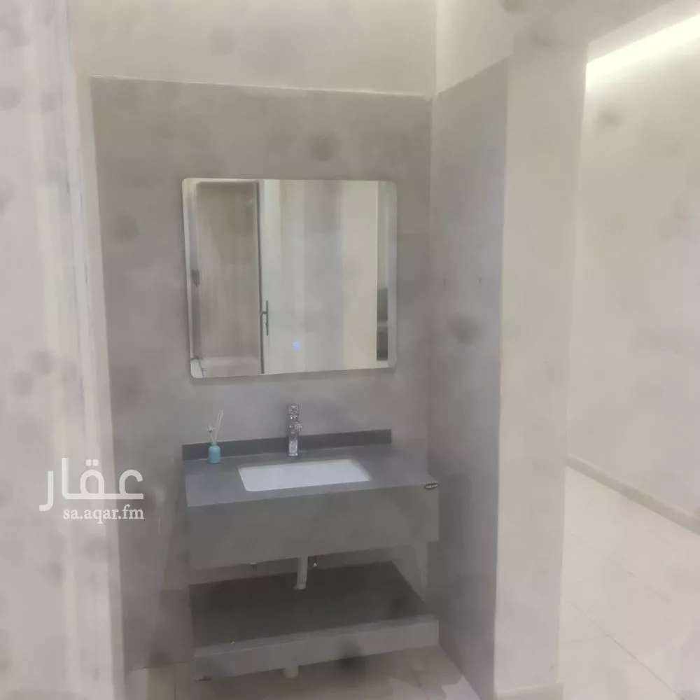 شقة 1 غرف في ظهرة لبن 5