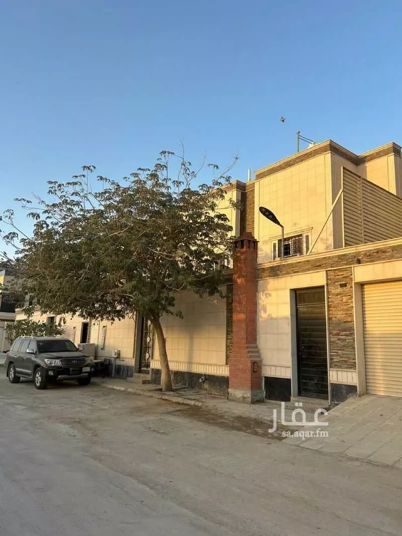 فيلا 6 غرف في العارض 2