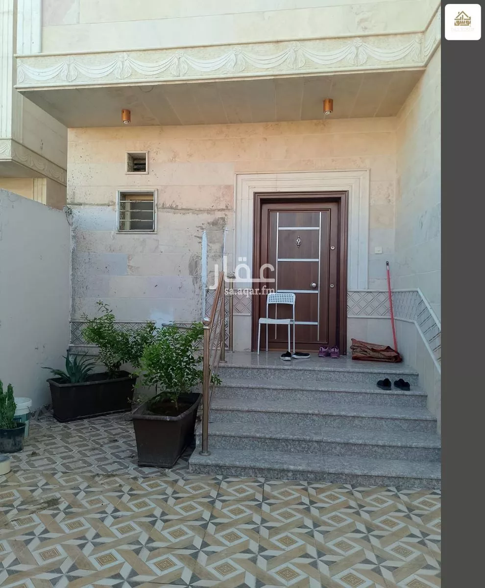 6 bedroom villa in Al Difa 2