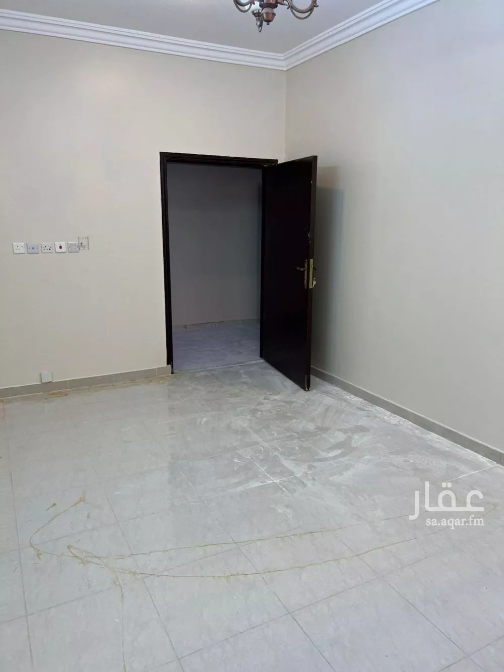 شقة 3 غرف في القادسية 2