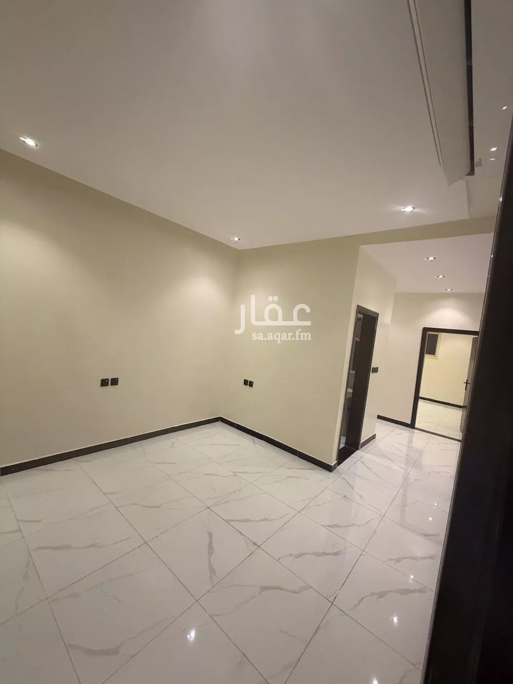 شقة 1 غرف في الملك فهد 4