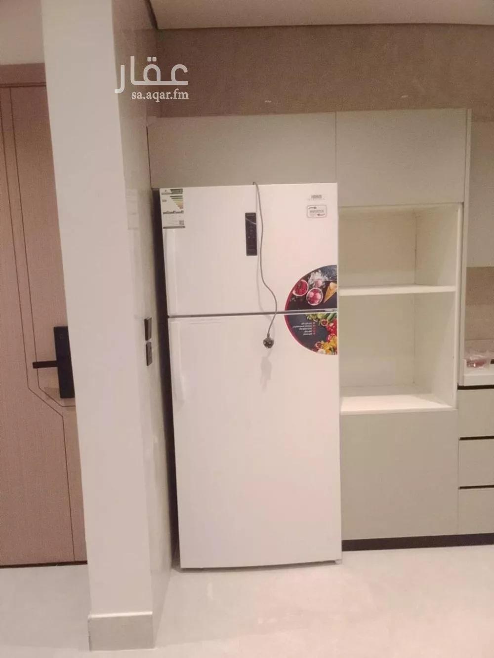 شقة 3 غرف في الحمرا 6