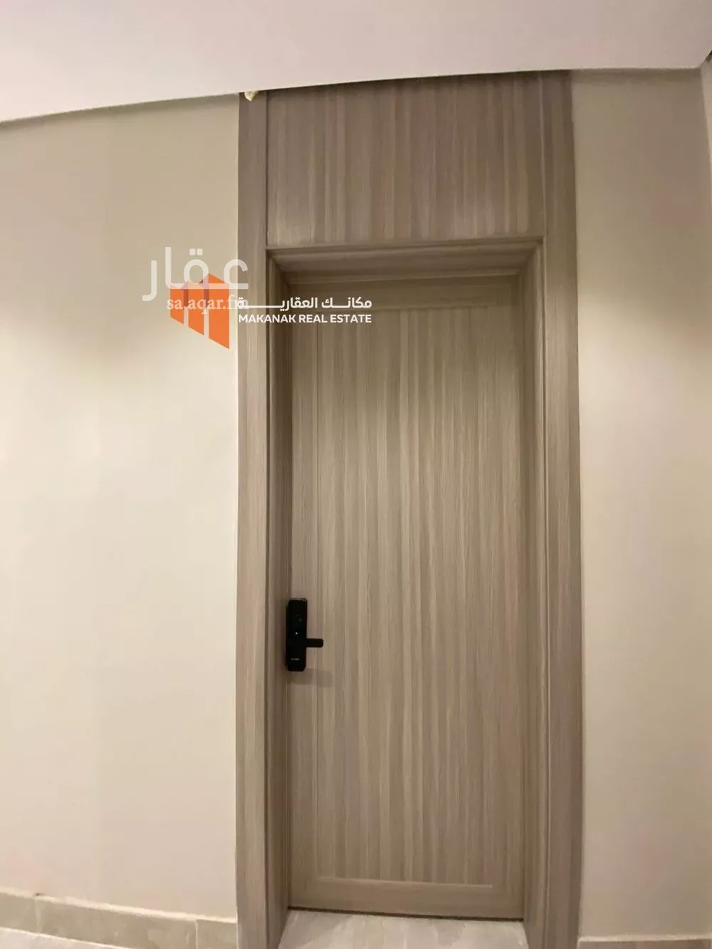 شقة 1 غرف في الحمرا 6