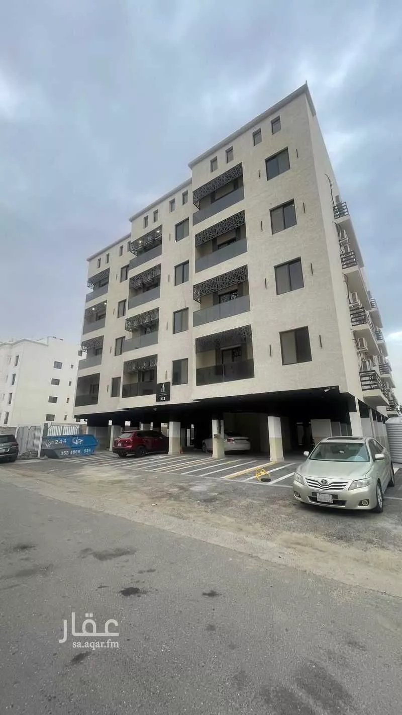 شقة 3 غرف في الحمرا 9