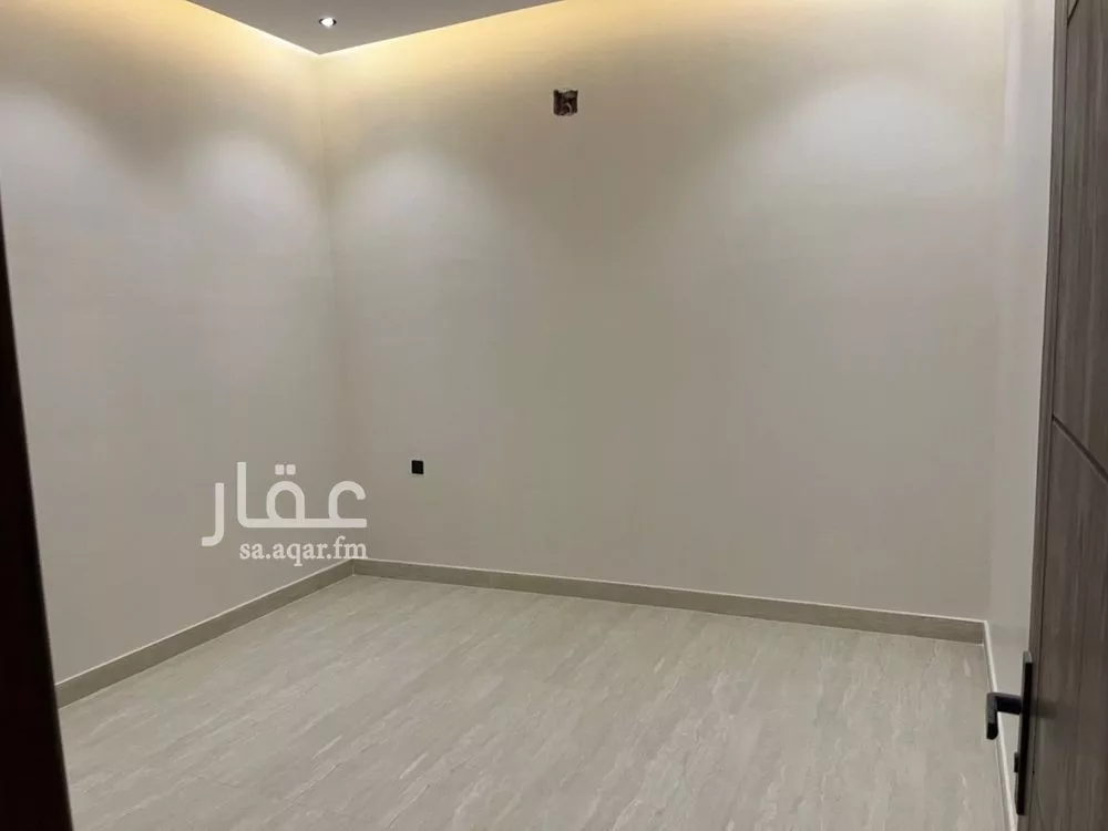 6 bedroom floor in Tuwaiq 12