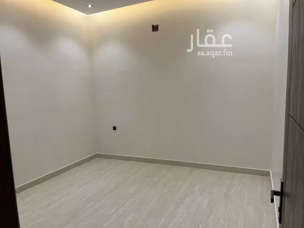 6 bedroom floor in Tuwaiq 3