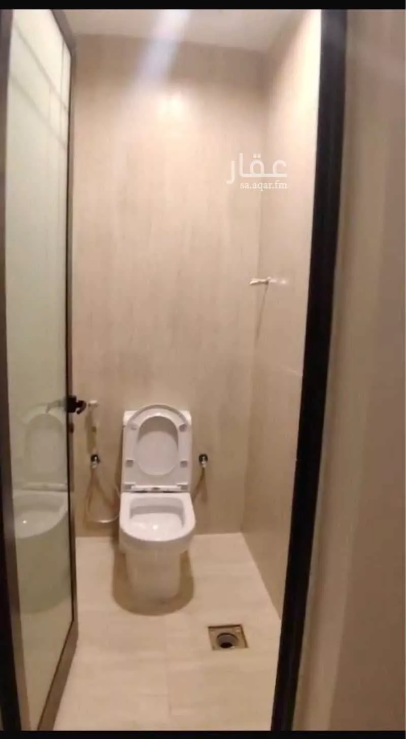 شقة 3 غرف في الحمرا 4