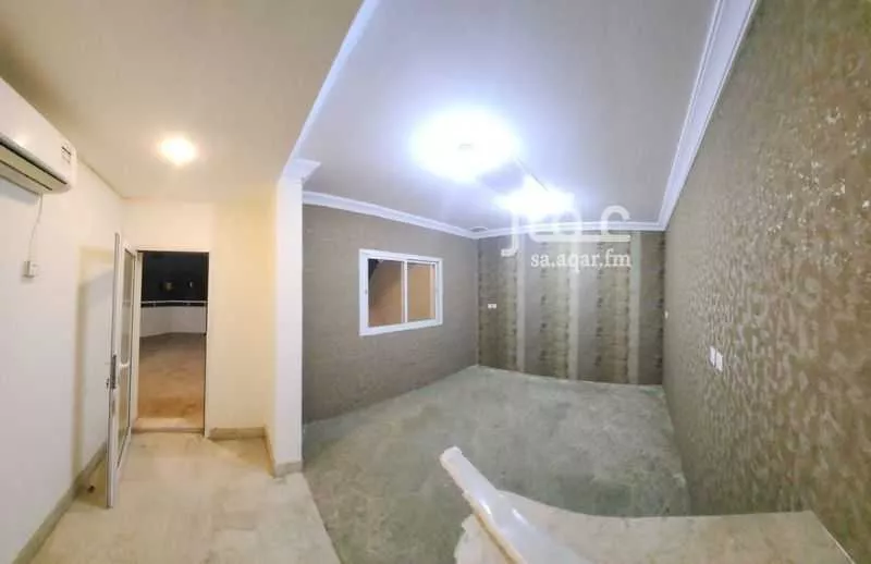 فيلا 5 غرف في العزيزية 2