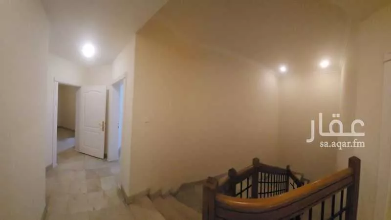 فيلا 5 غرف في العزيزية 3