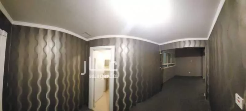 فيلا 5 غرف في العزيزية 8