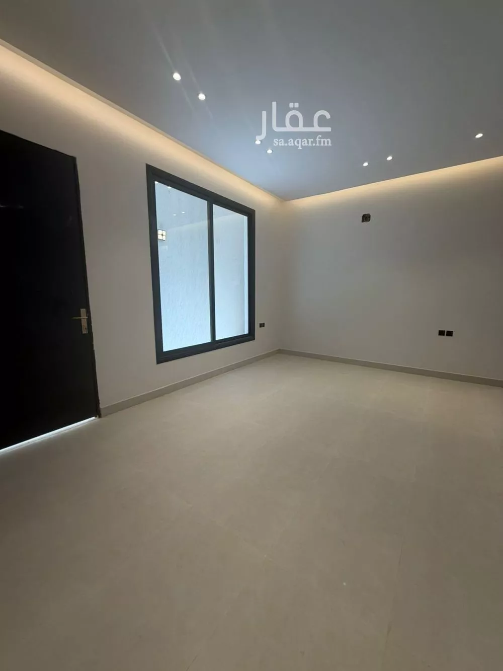 3 bedroom floor in Al Janadriyah 12
