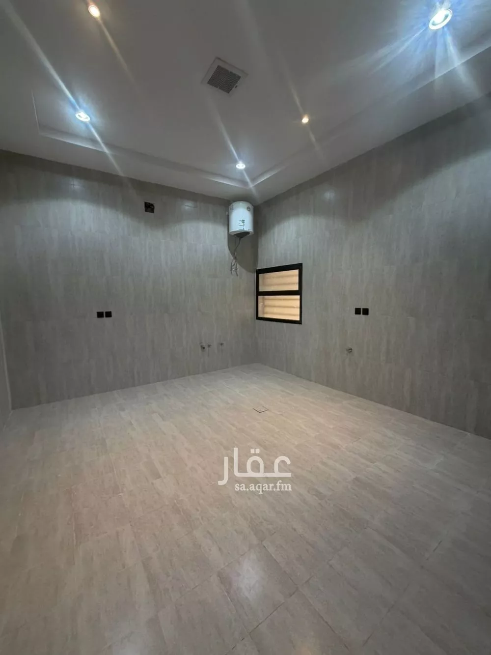 3 bedroom floor in Al Janadriyah 5