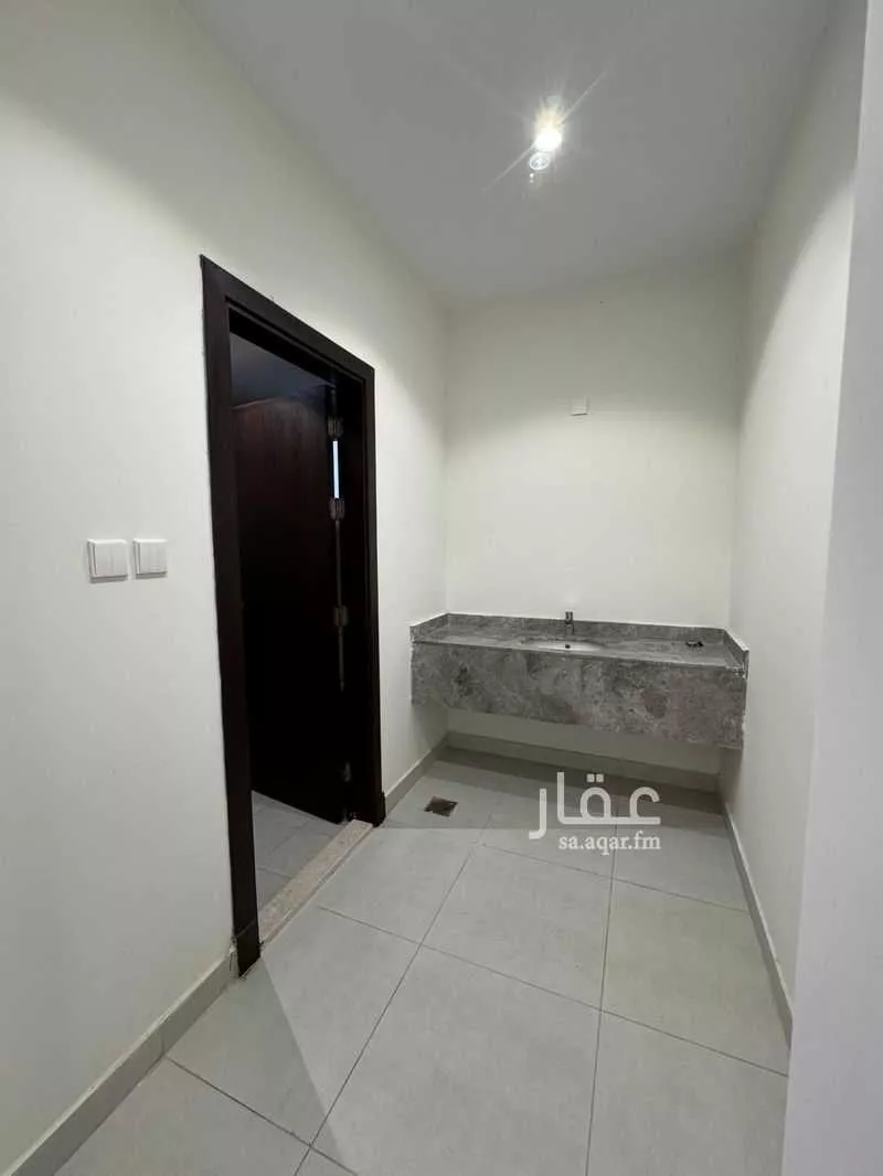 فيلا 4 غرف في جدة 10